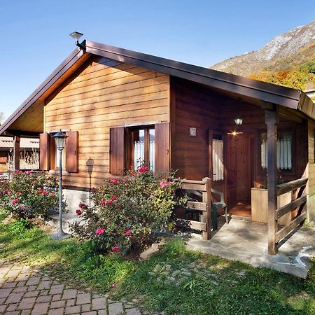 Casa Bucaneve Барцио Экстерьер фото